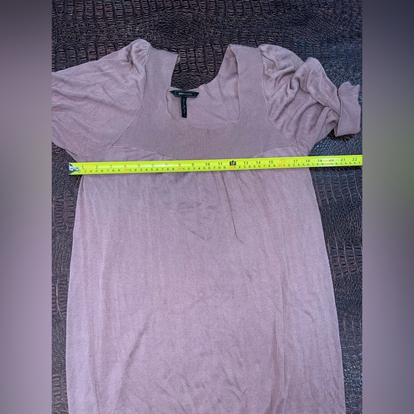 BCBGMaxazria sweater dress size M knit mauve bubble dress tapered on bottom LN - Picture 4 of 12